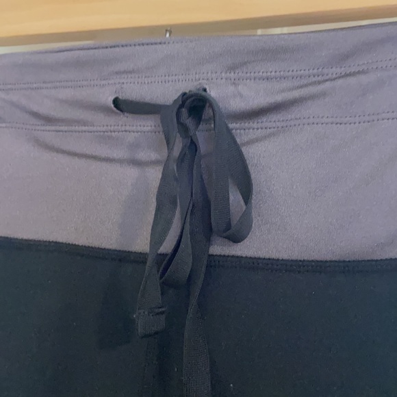 Fabletics leggings - Picture 3 of 4